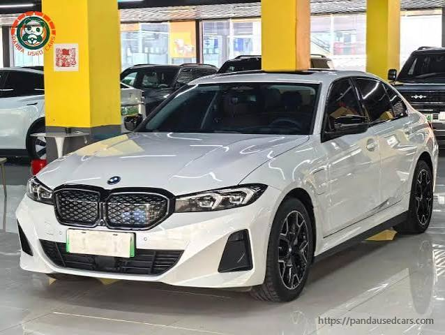 BMW blanche